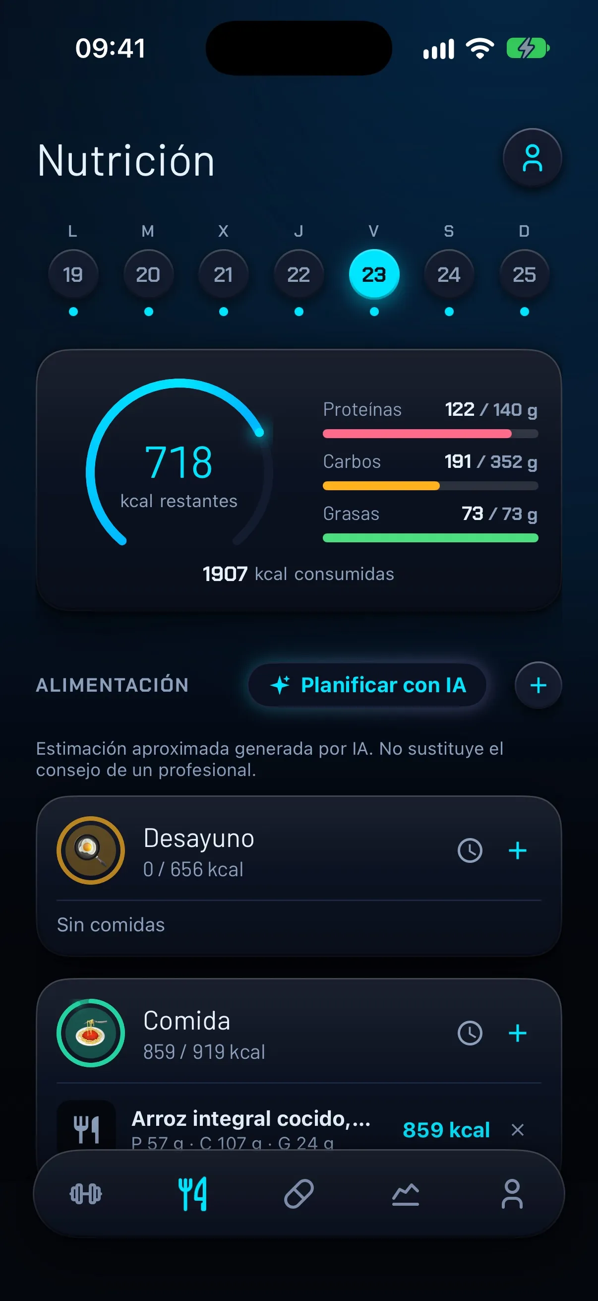 Pantalla de Nutrición de FierFit Gym con las kcal restantes del día y las proteínas, carbohidratos y grasas frente al objetivo